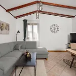 House Casa de Férias