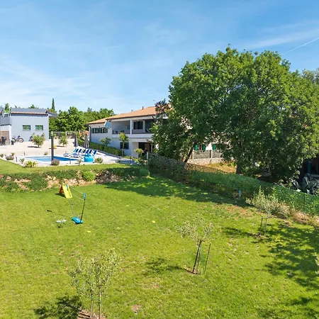 Ferienhaus House