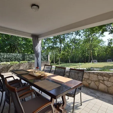 House Holiday home Trget