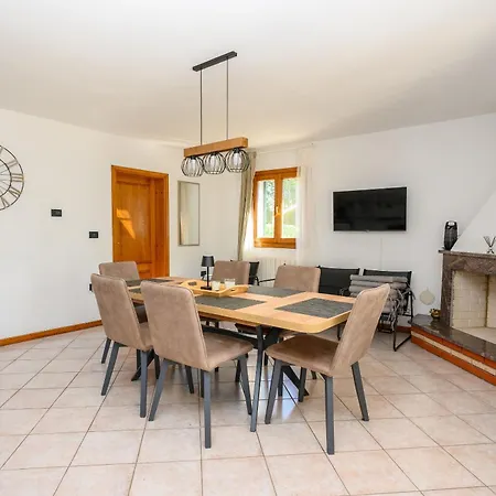 Ferienhaus House Trget