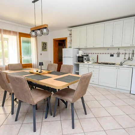 House Ferienhaus