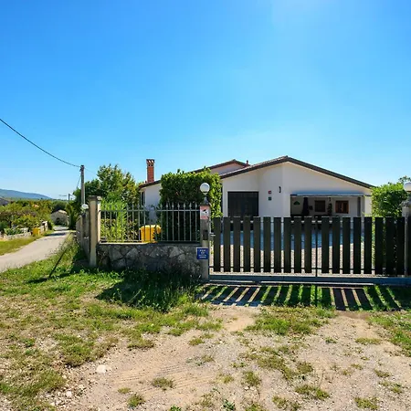 Ferienhaus House Trget