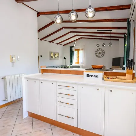 House Trget